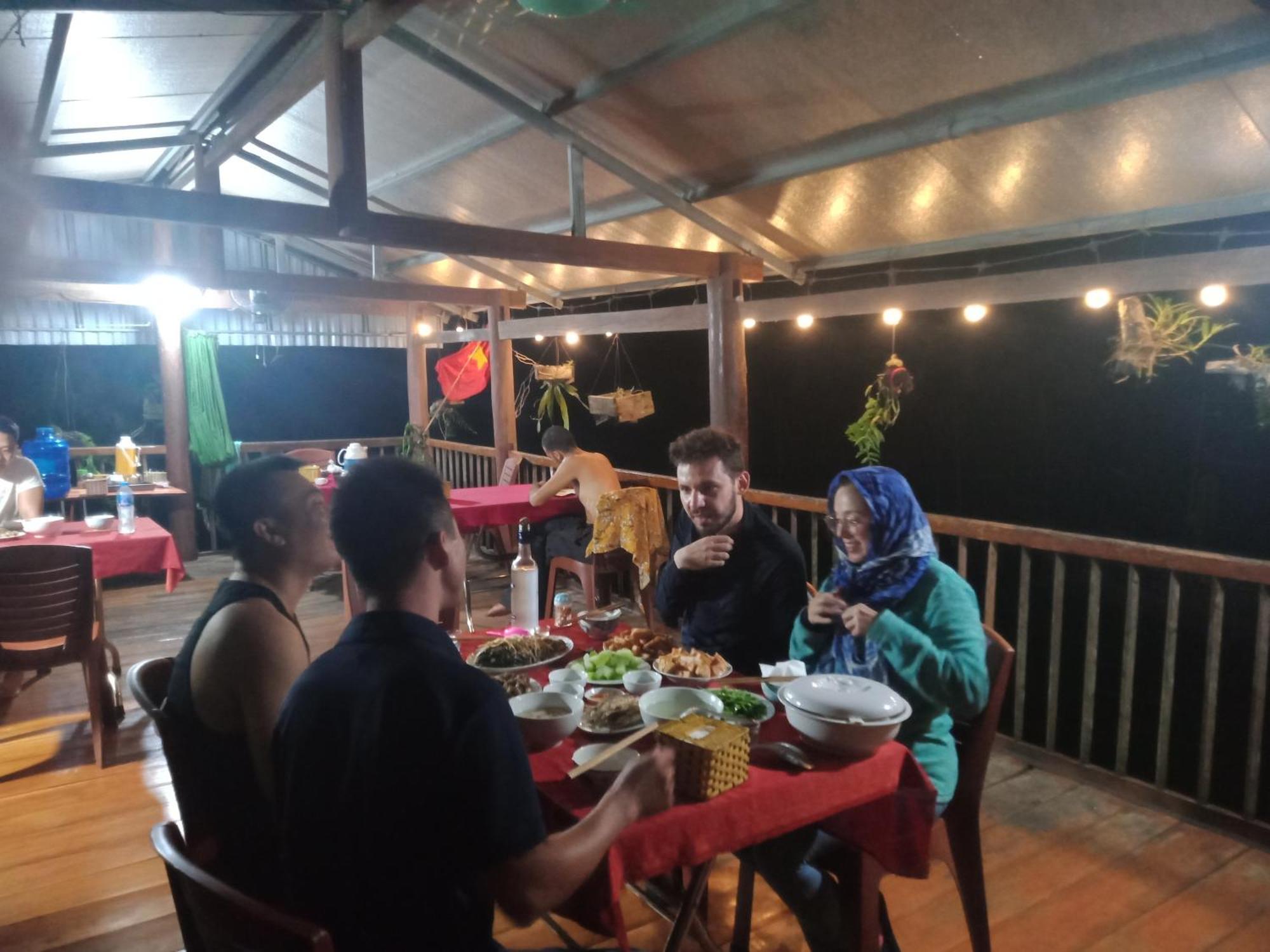 Tran Xuan Homestay Ba Be المظهر الخارجي الصورة